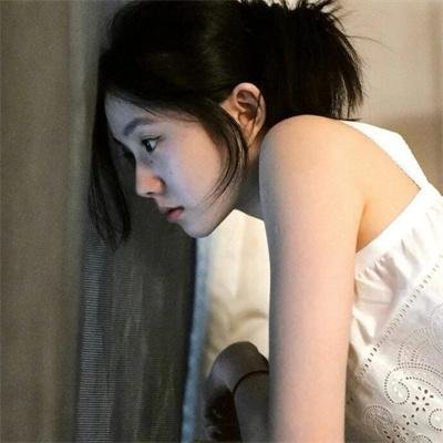女孩的灵缇犬